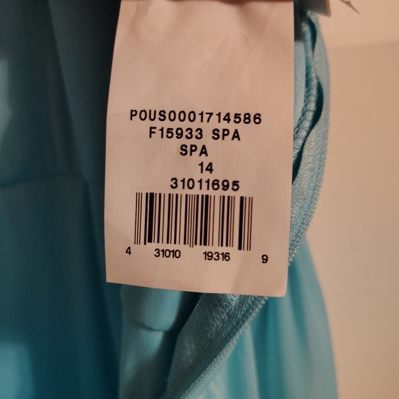 David's Bridal Dress Size 14 - Picture 7 of 7